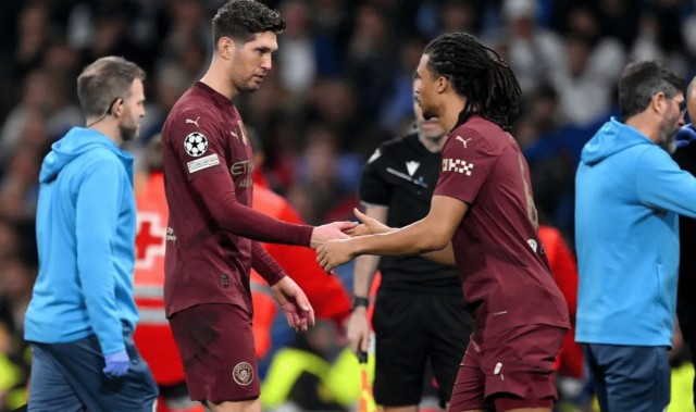 espn-跟队：斯通斯将离开曼城；除非阿克愿当第5中卫否则他也离队