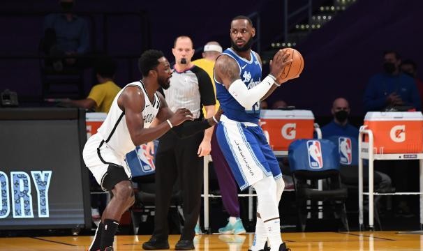 NBA赛事-35000分之夜 詹姆斯惨遇里程悲 篮网一招降服湖人