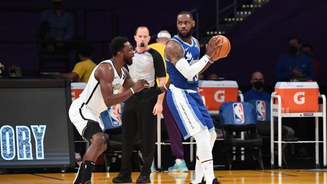 1613724805440095404.jpg la-lakers-17-time-all-star-lebron-james_1ibe4yumdaper1fc8ckzaawk7t.jpg